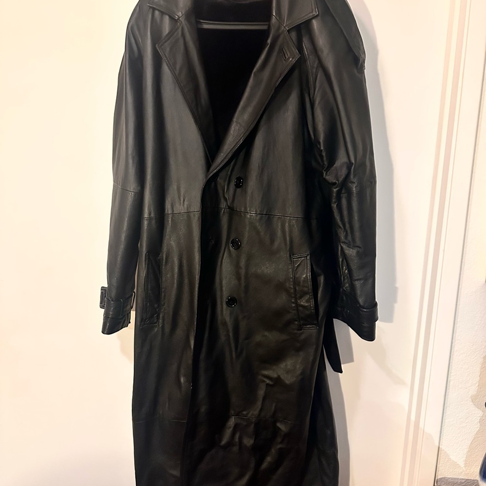 Elegant Black Leather Trench Coat for Men